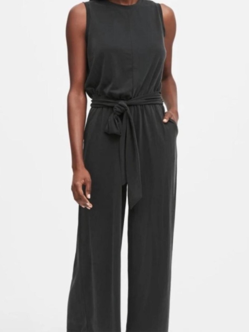 Sleeveless Grey Tie-Waist Jumpsuit